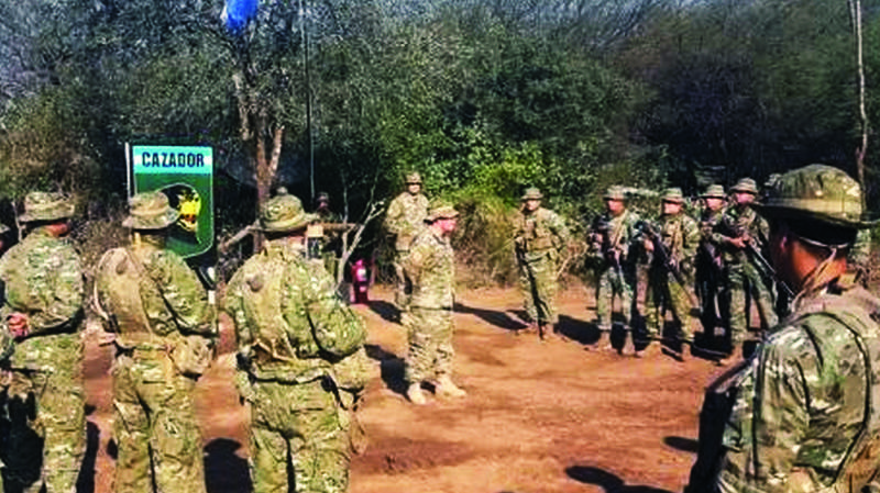 Argentina intensifica despliegue militar en la frontera con Bolivia