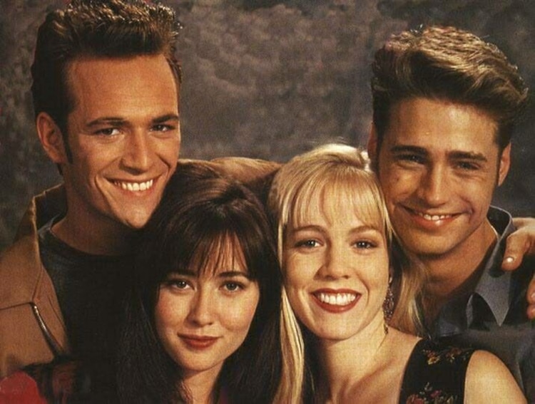 Dylan, Brenda, Kelly y Brandon, los cuatro protagonistas principales de “Beverly Hills 90210”
