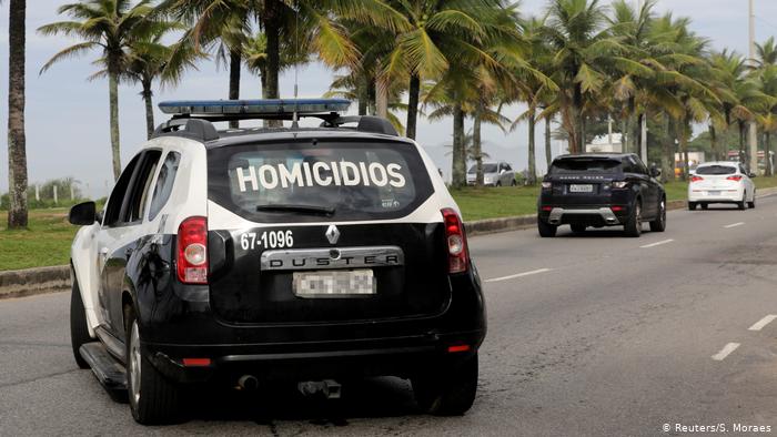 En la primera fase de la Operación Cronos, llevada a cabo en agosto, la policÃa detuvo a 2.968 personas acusadas de homicidio, feminicidio y violencia doméstica, entre otros crÃmenes. (Reuters/S. Moraes)