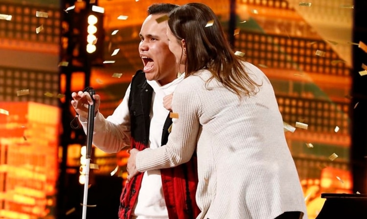 Kodi Lee, de California, dejó boquiabiertos a los espectadores de la sala de audiciones con su performance de “A song for you”(Foto: America’s Got Talent)