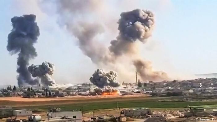 Syrien Luftangriff WeiÃhelme (Reuters TV)