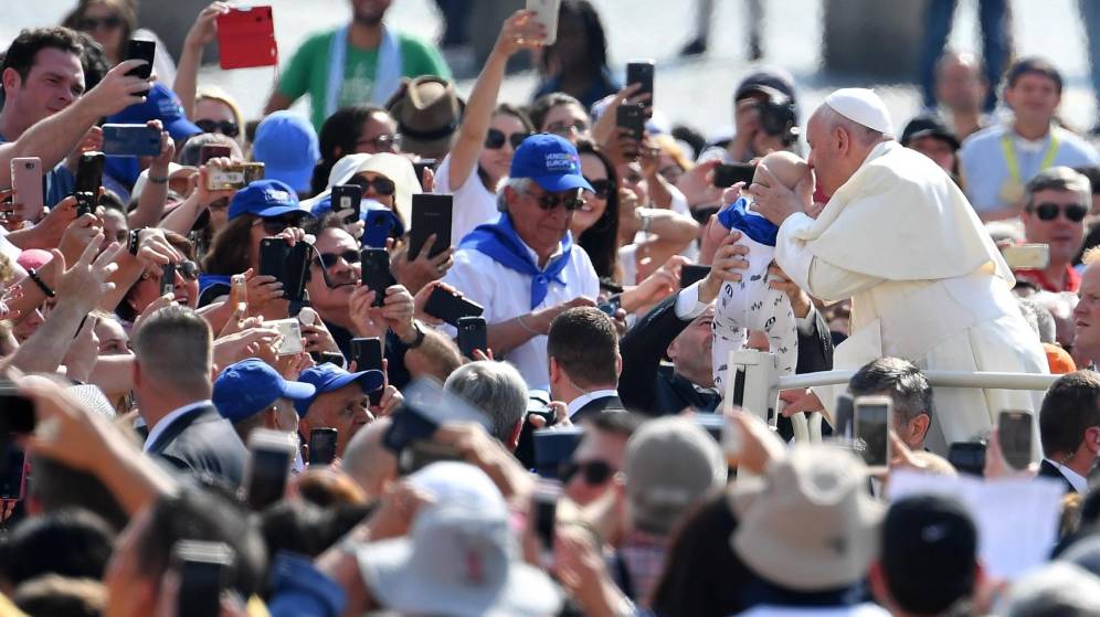 Foto: El papa Francisco en la plaza de San Pedro en el Vaticano. (EFE)