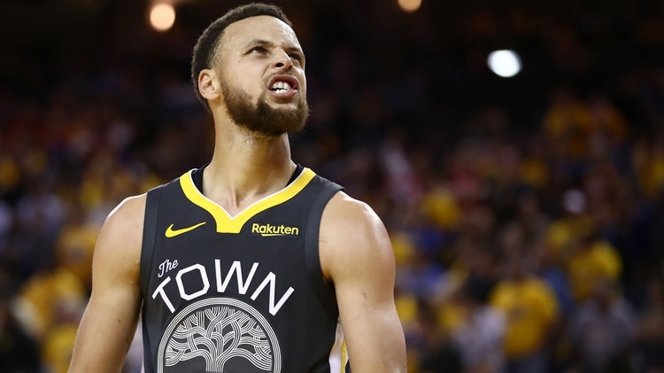 Curry y los Warriors deberán ganar los tres partidos que restan de la serie (Ezra Shaw/Getty Images/AFP)