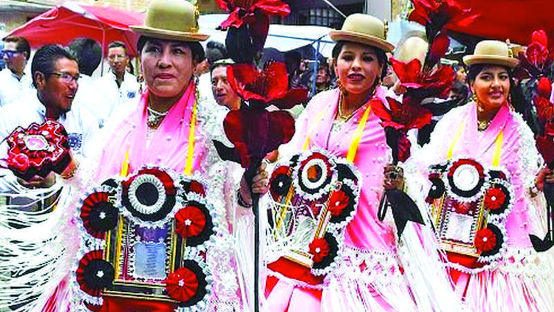 Sugieren a bandas de música sólo tocar folklore nacional