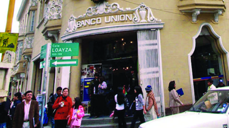 El microcrédito destaca en la cartera de la banca grande
