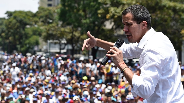 Juan Guaidó, presidente interino de Venezuela (Foto: Federico PARRA / AFP)