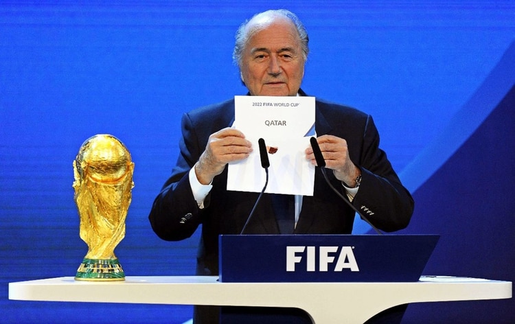 El ex presidente de la FIFA anunció la sede del 2022