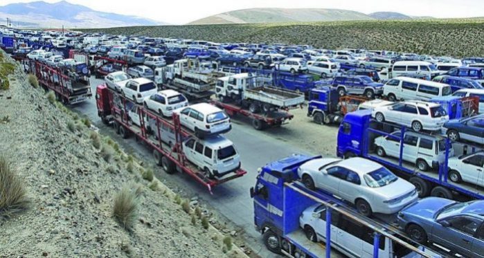 Resultado de imagen para Choferes de El Alto piden cerrar el ingreso de vehÃ­culos chinos