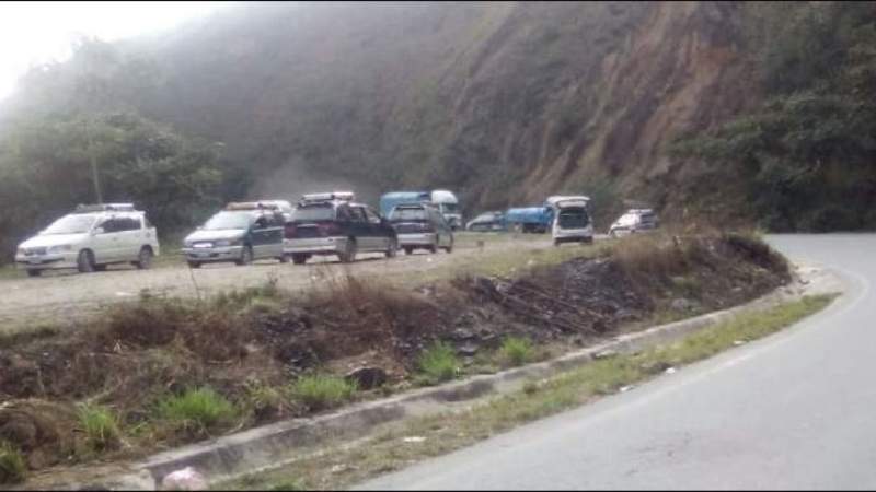 Policía reporta que la carretera hacia los Yungas está despejada