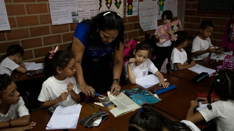 Otra mamá que da clases en la escuela Virgen Niña