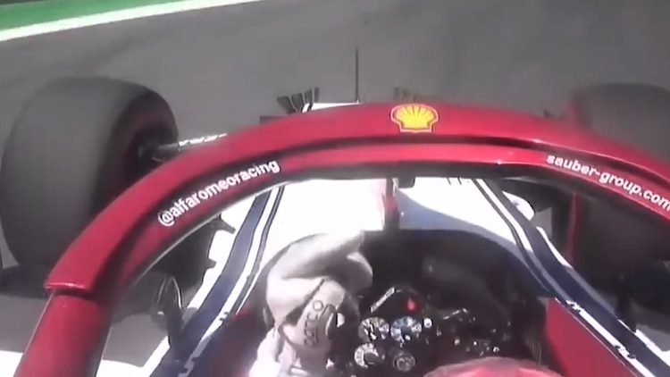 La reaación de Raikkonen contra Hamilton
