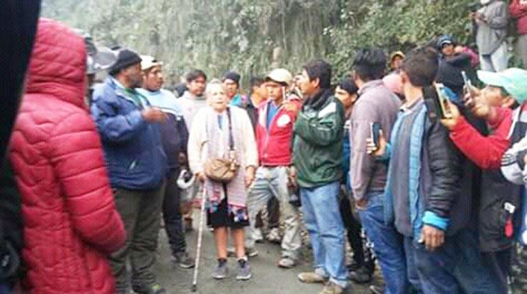 Amparo Carvajal, de DDHH, se reúne con los cocaleros de Yungas, el sábado. | APDHB