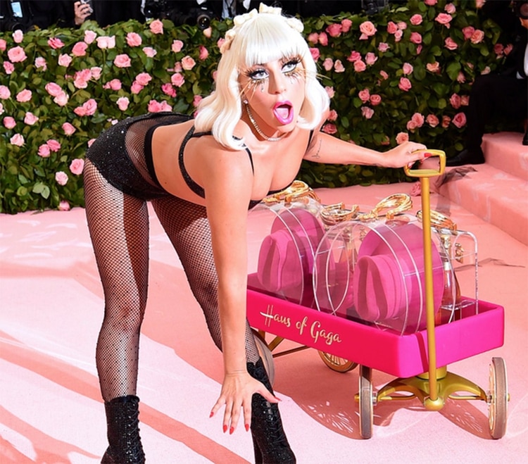 “Todo el mundo está diciendo que Gaga está escondiendo un bebé…”, reveló una fuente priveligiada a la revista de chismes norteamerica In Touch. (Foto: Instagram)