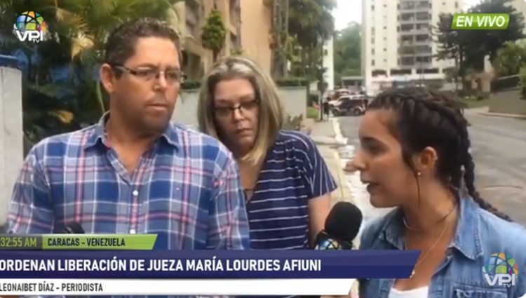La jueza Afiuni detrás de su hermano