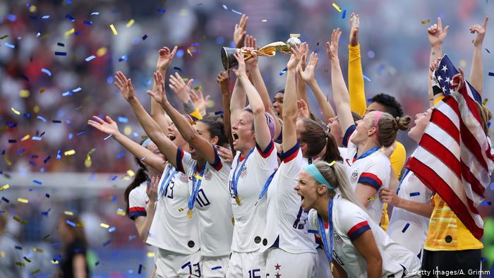FIFA Frauen-WM 2019 Finale | USA vs. Niederlande | Weltmeister USA (Getty Images/A. Grimm)