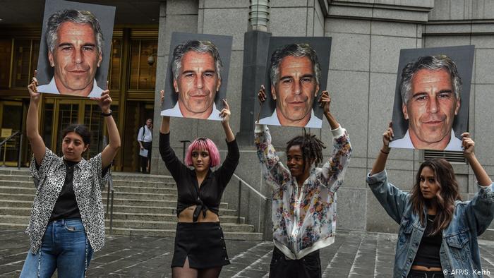New York Anklage Jeffrey Epstein Protest Hot Mess (AFP/S. Keith)