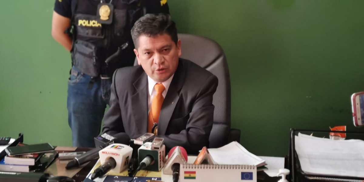 Resultado de imagen para El director de la Fuerza Especial de Lucha Contra el Crimen (Felcc) de La Paz, Sergio Bustillos
