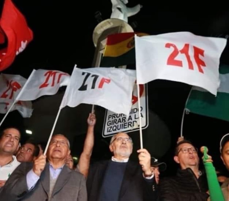 El paro es contra la nueva postulación de Evo Morales