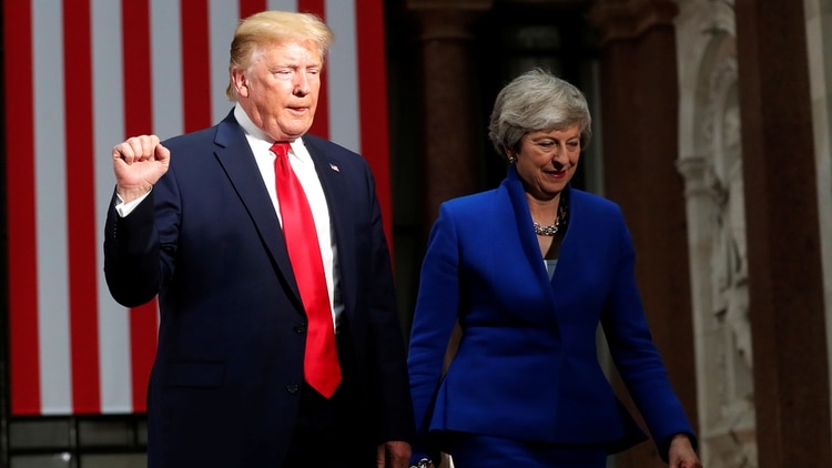 Donald Trump y Theresa May (Reuters)