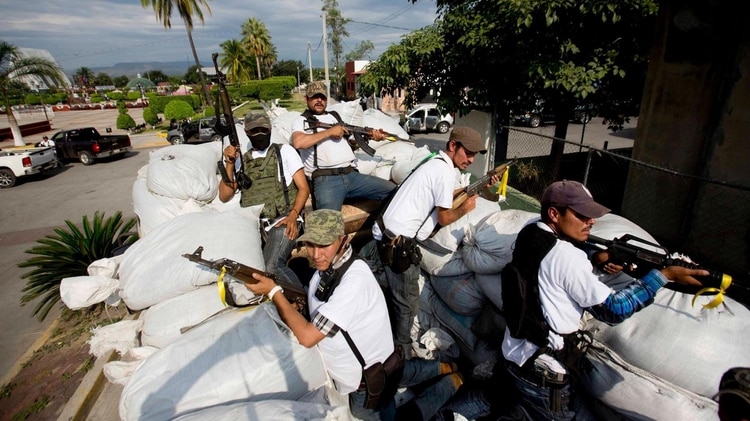 Fuerzas de autodefensa de Michoacán (Foto: Archivo/AP)