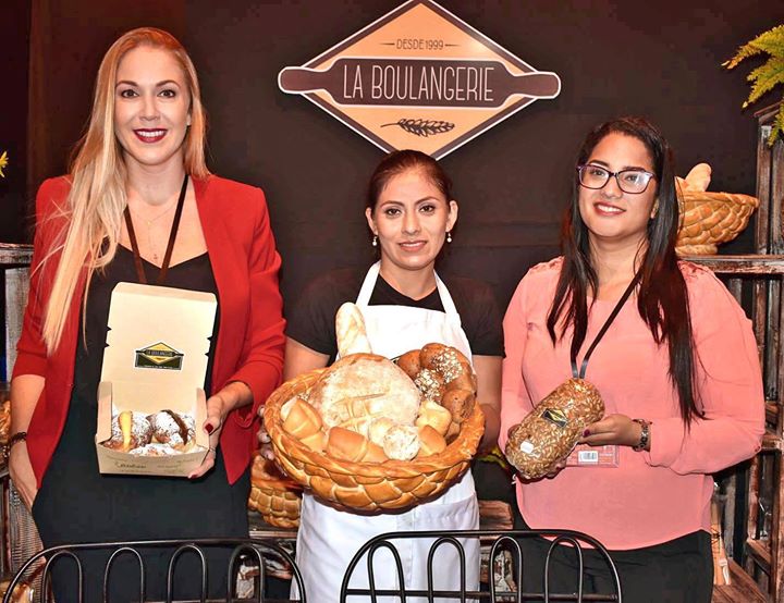 Festival de Vinos y Quesos Una vez más el festival fue un éxito, muchos…