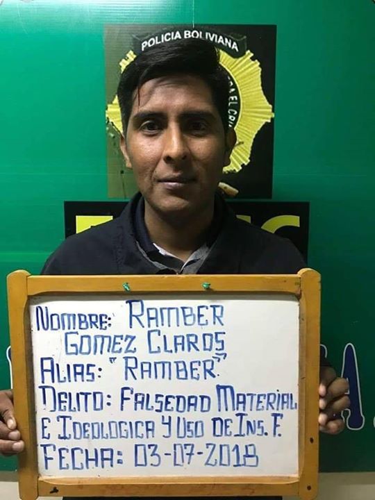 Liberan a Ramber Gómez Claros #PeriodismoSomosTodos Se trata del jefe de diligencieros del Palacio…