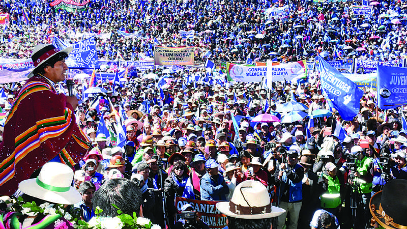 Desde Orinoca, Evo ataca a Mesa y éste insiste en debatir