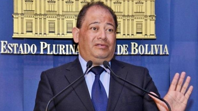 Resultado de imagen para ministro carlos romero