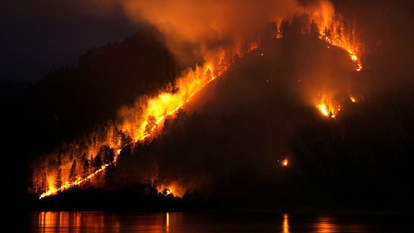 Rusia moviliza a sus Fuerzas Armadas en la lucha contra los incendios en Siberia