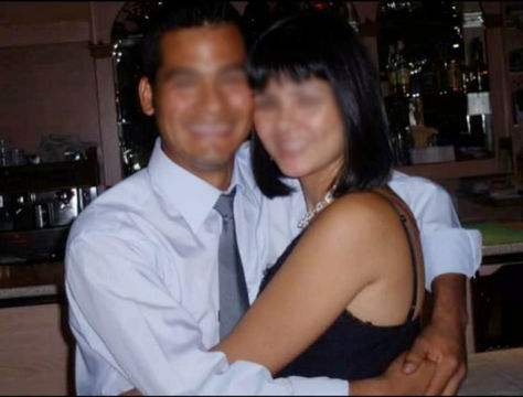 Víctor junto con una de sus hermanas antes de ser deportado de España.