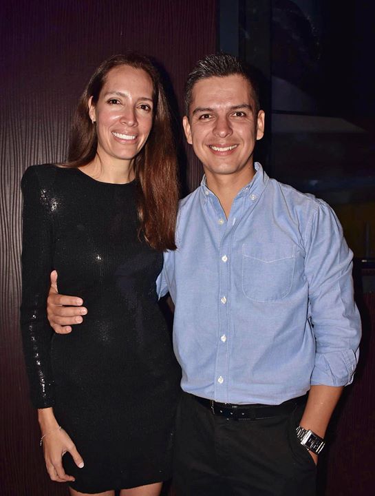 Súper ‘cumple’ de Alison La top model Alison Roca tiró la casa por la…