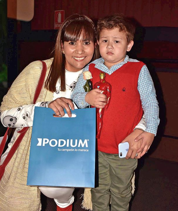 Una ‘peli’ con Podium Con influencers y sus hijos como invitados especiales, Podium, la…