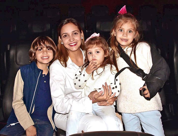 Una ‘peli’ con Podium Con influencers y sus hijos como invitados especiales, Podium, la…