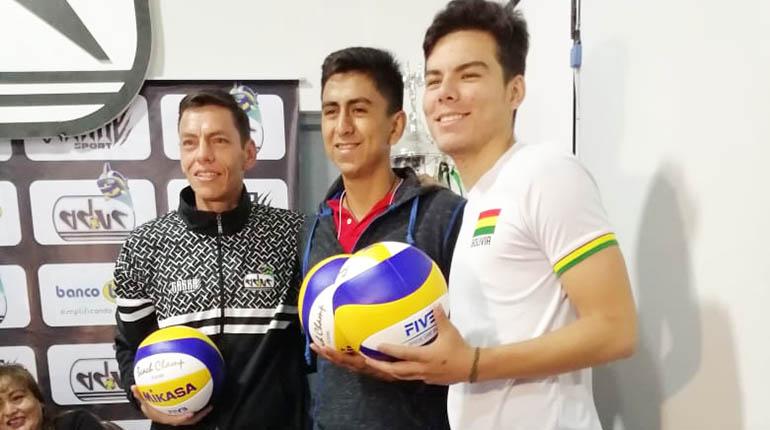 Los jugadores Pérez (izq.), Sánchez y Chacón. | LOS TIEMPOS