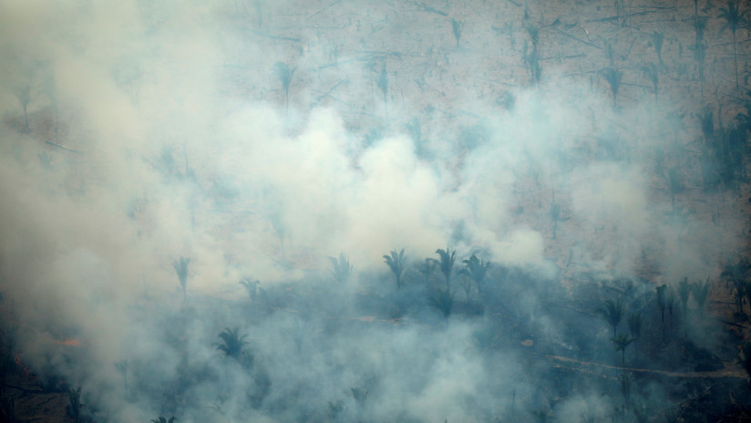 Jefe del Estado Mayor de Brasil anuncia que ha iniciado contactos con 4 países para combatir incendios en la Amazonía