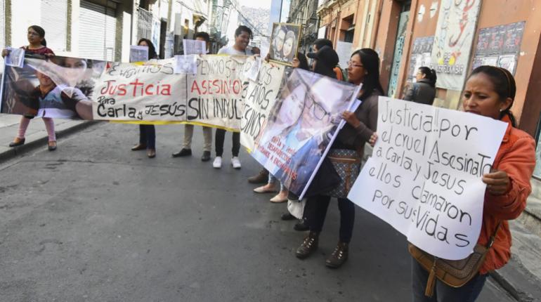 Familiares de Carla y Jesús. | APG