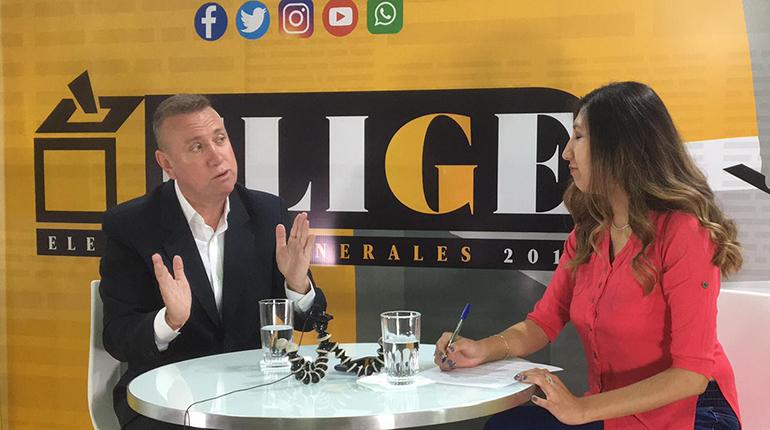 El candidato a la Presidencia por el MNR, Virginio Lema Tirgo, en entrevista con Los Tiempos. | Gerardo Bravo