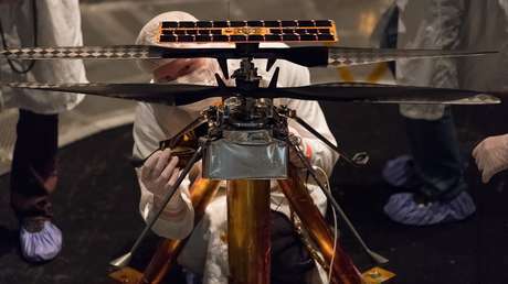 El aparato 'Mars Helicopter' en el Laboratorio de Retropropulsión de la NASA, en Pasadena,California, EE.UU., el 1 de febrero de 2019.