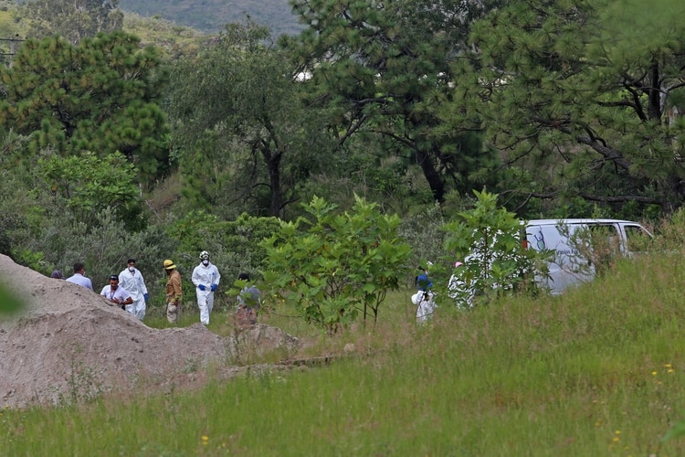 Esta mañana se retomaron los trabajos de búsqueda de cuerpos en la colonia Primavera (Foto: Cuartoscuro)