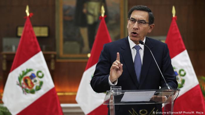 Martin Vizcarra (picture-alliance/AP Photo/M. Mejia)