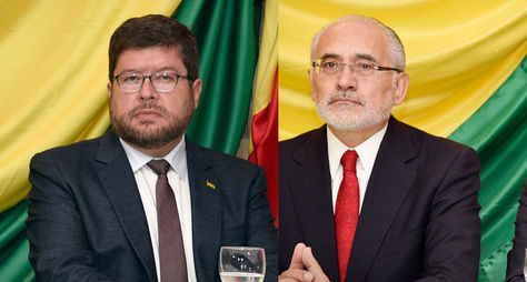 Samuel Doria Medina, jefe de UN, y Carlos Mesa, candidato a la presidencia por CC.