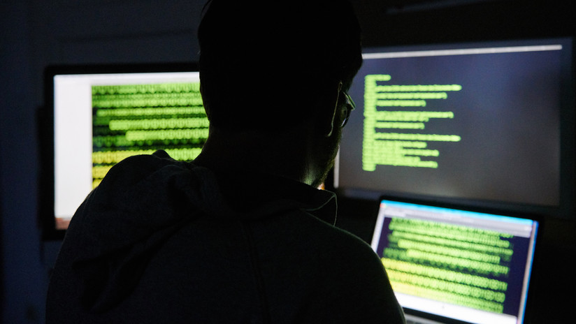 Un exingeniero de Yahoo pirateó 6.000 cuentas de usuarios para descargar fotos íntimas de mujeres