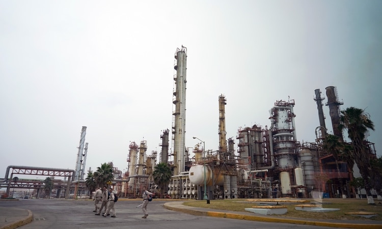 Revelan casos de sobornos en Pemex (Foto: Cuartoscuro)