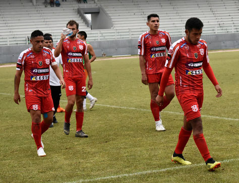 Jugadores del club Independiente de Sucre que interviene en la Copa Simón Bolívar. Foto: Archivo-APG
