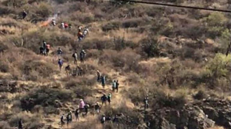 El grupo de desbloqueadores en el cerro San Pedro. | Gentileza