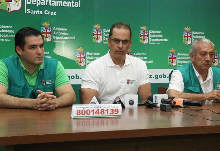 Aguilera anunció que enviarán alimentos a las provincias. Foto Gobernación 