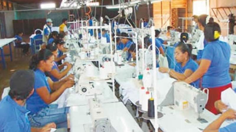 Fabriles de Cochabamba exigen nuevas elecciones