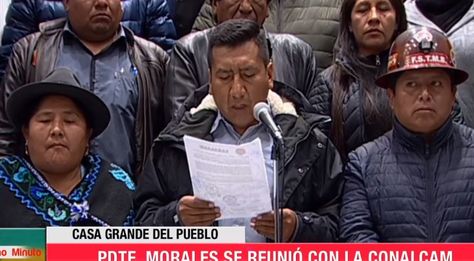 La lectura del pronunciamiento por un dirigente de la Conalcam en la Casa Grande del Pueblo.