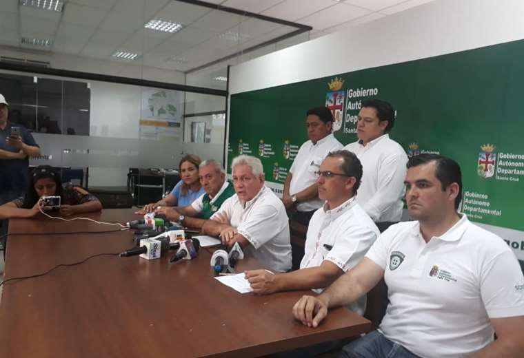 El gobernador Costas Lamentó las dos muertes