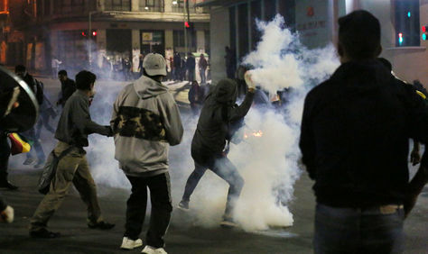 Enfrentamientos en el centro de La Paz.